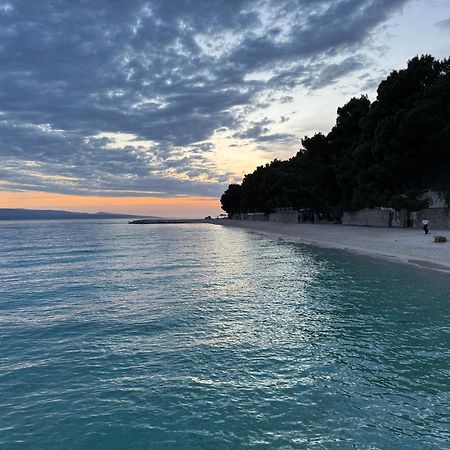 Guesthouse On The Beach Baška Voda Dış mekan fotoğraf