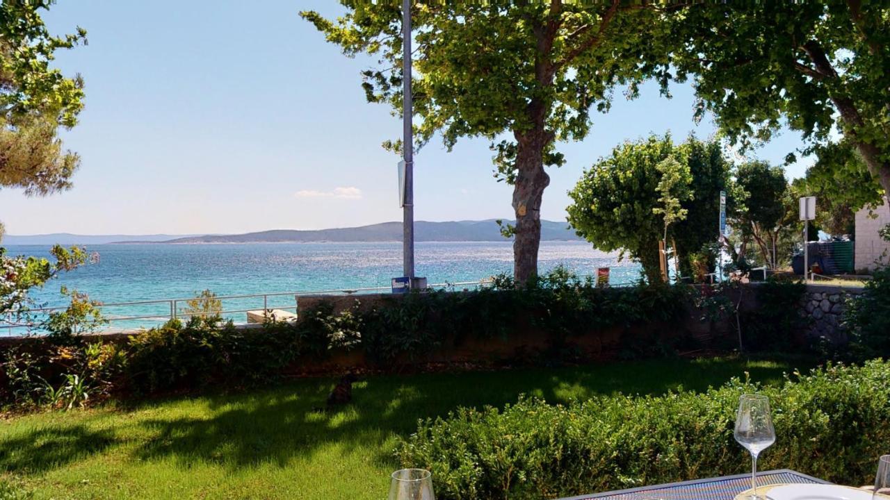 Guesthouse On The Beach Baška Voda Dış mekan fotoğraf